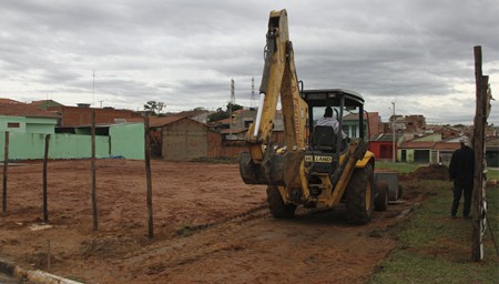 Academia de Saúde começa a ser construída no Orestes Ôngaro.