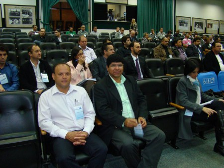 Reunião do Parlamento Metropolitano discute projeto de  mobilidade urbana.